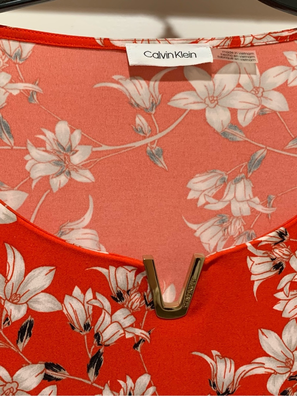 Calvin Klein Coral-Red Floral Dress Top Metallic V logo cutout at neck 2XL - Picture 2 of 10